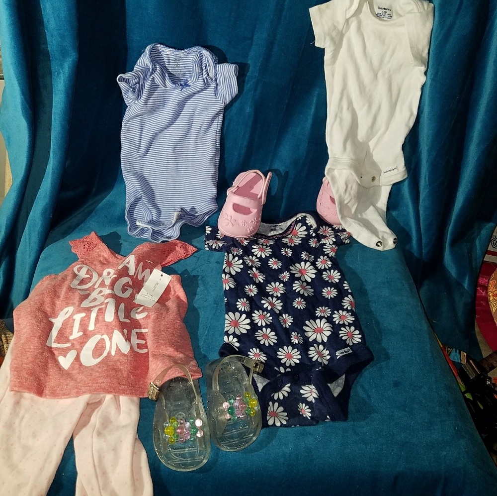 Bundle of Nb to 6 months Baby Girl Clothes